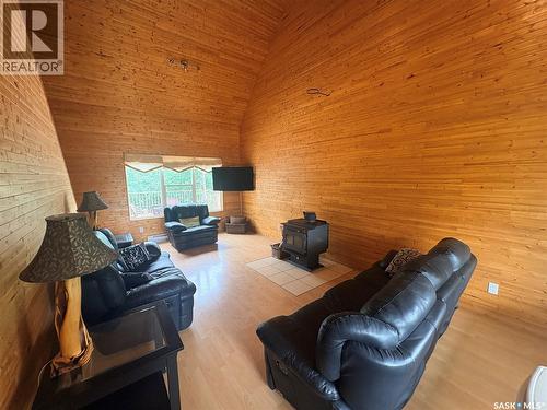 Joanette Dr Cabin, Leask Rm No. 464, SK - Indoor