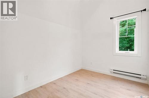223 Green Avenue, Regina Beach, SK - Indoor Photo Showing Other Room