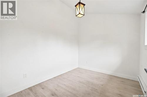 223 Green Avenue, Regina Beach, SK - Indoor Photo Showing Other Room