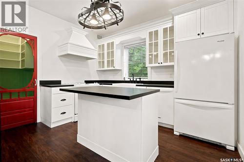 223 Green Avenue, Regina Beach, SK - Indoor Photo Showing Kitchen