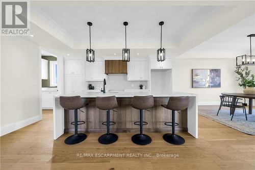 to-be-built (Photo for illustration purpose only) - 92 Craddock Boulevard, Haldimand, ON - Indoor Photo Showing Kitchen With Upgraded Kitchen