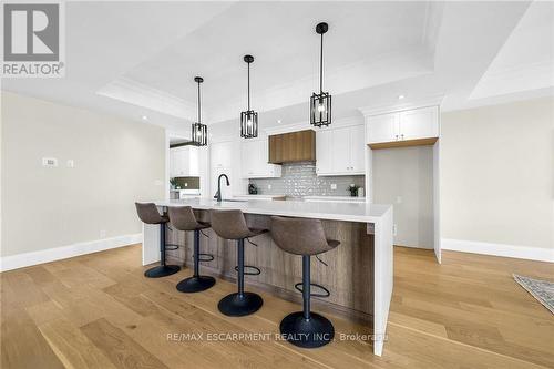 to-be-built (Photo for illustration purpose only) - 92 Craddock Boulevard, Haldimand, ON - Indoor Photo Showing Kitchen With Upgraded Kitchen