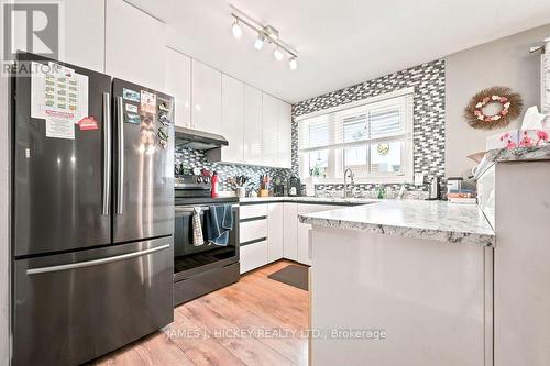 23 Newton Crescent, Deep River, ON - Indoor Photo Showing Kitchen With Upgraded Kitchen