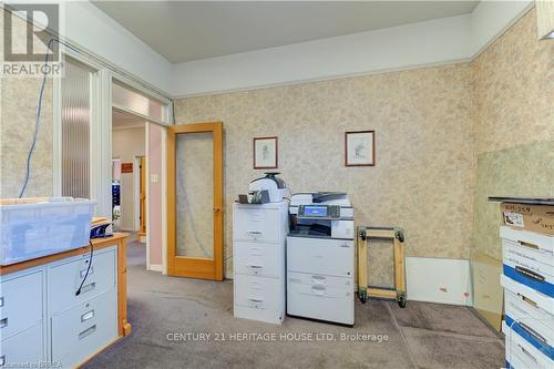 75 Chatham Street, Brant, ON 