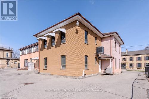 75 Chatham Street, Brant, ON 