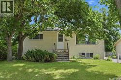 1632 9th AVENUE N  Saskatoon, SK S7K 3A1