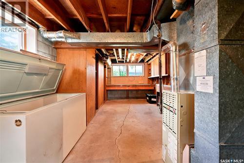 1632 9Th Avenue N, Saskatoon, SK - Indoor Photo Showing Basement