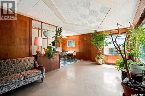 1632 9Th Avenue N, Saskatoon, SK - Indoor