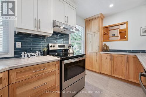 80 Memorial Crescent, Guelph (Junction/Onward Willow), ON - Indoor Photo Showing Kitchen