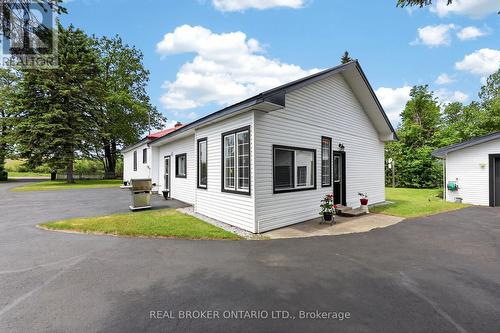 4675 UHTHOFF LINE  Orillia, ON L3V 6H2