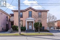 73 CHATHAM STREET Brantford, ON N3T 2P2