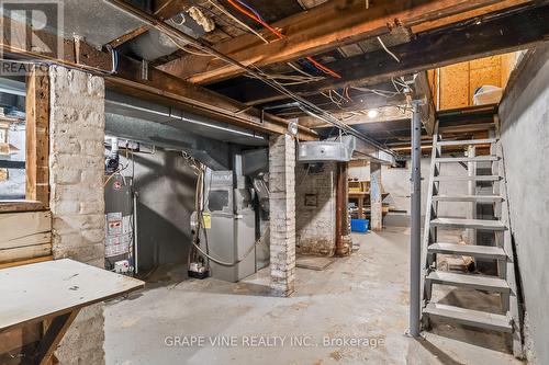 31 Westmount Avenue, Ottawa, ON - Indoor Photo Showing Basement