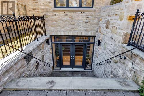 1165 Garden Road, Mississauga, ON - Outdoor With Exterior