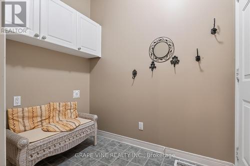 175 Allanford Avenue, Ottawa, ON - Indoor