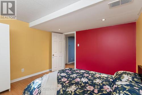 175 Allanford Avenue, Ottawa, ON - Indoor Photo Showing Bedroom