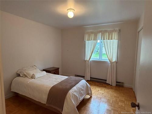 37 Thomas St, Saint-Jacques, NB 