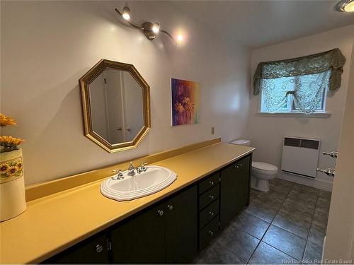 37 Thomas St, Saint-Jacques, NB 