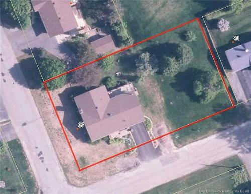 37 Thomas St, Saint-Jacques, NB 