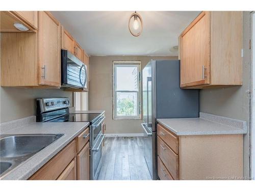 425 Douglas Ave, Saint John, NB - Indoor Photo Showing Kitchen