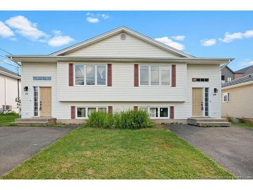 69-71 Hemmer Jane DR  Moncton, NB E1G 2H4
