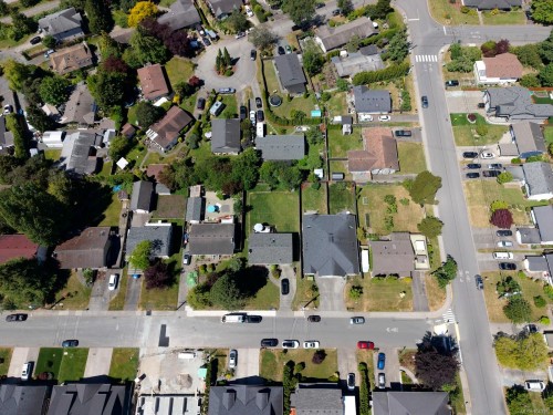 10040 Siddall Rd, Sidney, BC 