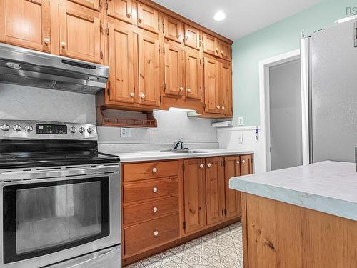 2575 Connaught Avenue, Halifax Peninsula, NS - Indoor Photo Showing Kitchen