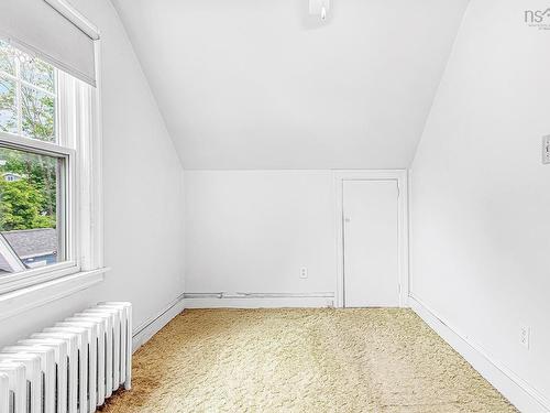 2575 Connaught Avenue, Halifax Peninsula, NS - Indoor Photo Showing Other Room