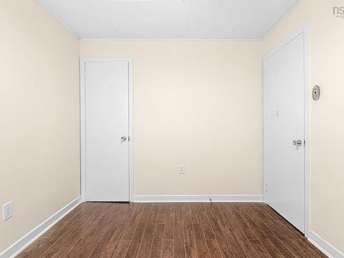 2575 Connaught Avenue, Halifax Peninsula, NS - Indoor Photo Showing Other Room