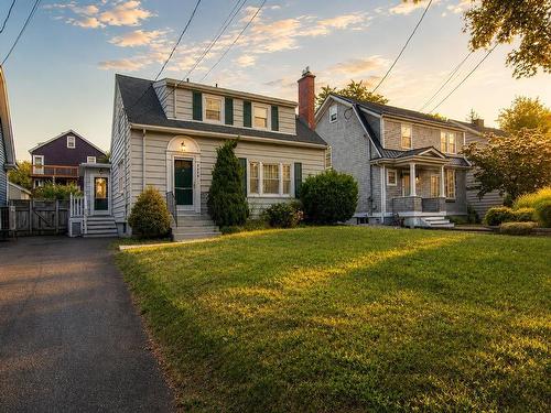 2575 Connaught Avenue, Halifax Peninsula, NS - Outdoor With Deck Patio Veranda With Facade