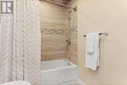 Second Floor 4 Piece Bathroom - 