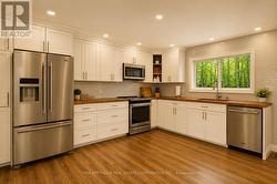 Gourmet Kitchen - 
