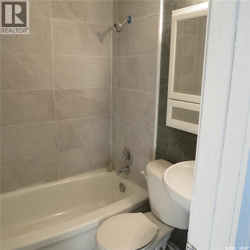 350 Osler Street, Regina, SK - Indoor Photo Showing Bathroom