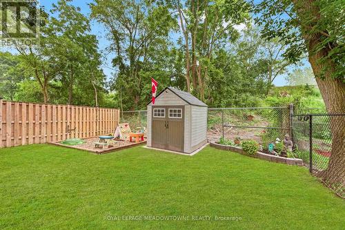 11 Stirton Avenue, Brantford, ON - Outdoor