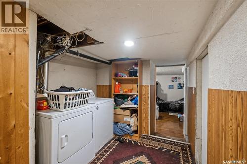 1313 6Th Avenue W, Prince Albert, SK - Indoor Photo Showing Laundry Room