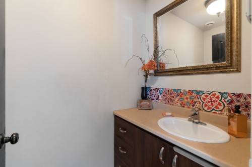 Powder room - 1669 Rue Mondor, Sherbrooke (Brompton/Rock Forest/Saint-Élie/Deauville), QC - Indoor Photo Showing Bathroom