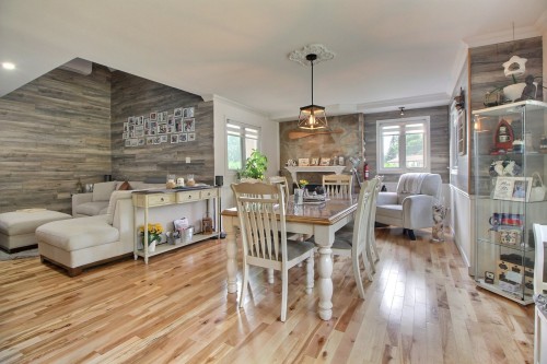 Overall view - 4113 Rue Benjamin-Sulte, Shawinigan, QC - Indoor With Fireplace