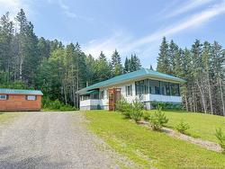 65 Woodland CRES Perth-Andover, NB E7H 5H2