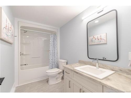 27 Wyngate Dr, Fredericton, NB 