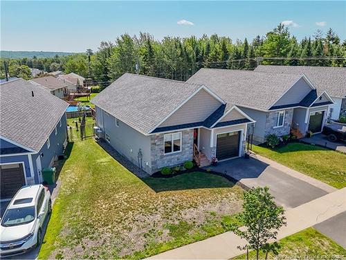 27 Wyngate Dr, Fredericton, NB 