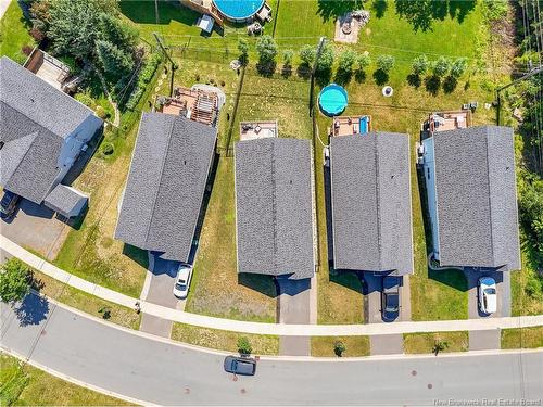 27 Wyngate Dr, Fredericton, NB 