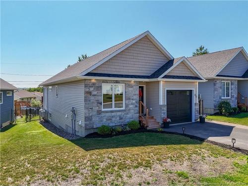 27 Wyngate Dr, Fredericton, NB 