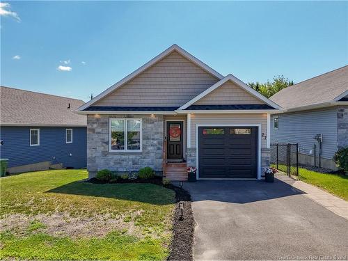 27 Wyngate Dr, Fredericton, NB 