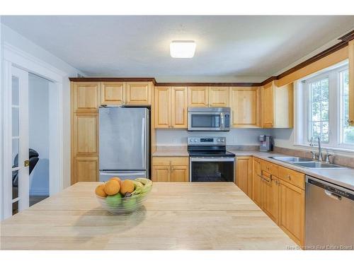 43 Morewood, Moncton, NB 