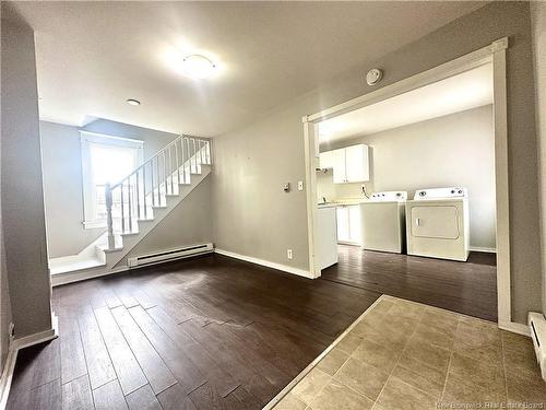 146 Dominion St, Moncton, NB - Indoor Photo Showing Laundry Room