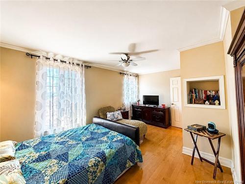 102 St George, Bathurst, NB - Indoor Photo Showing Bedroom