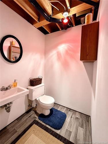 102 St George, Bathurst, NB - Indoor Photo Showing Bathroom