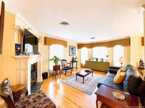 102 St. George, Bathurst, NB 
