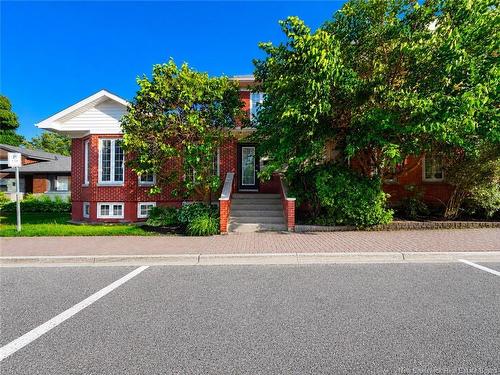 102 St. George, Bathurst, NB 