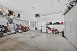 Garage - 