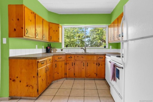 1746 Meredith Rd, Nanaimo, BC 